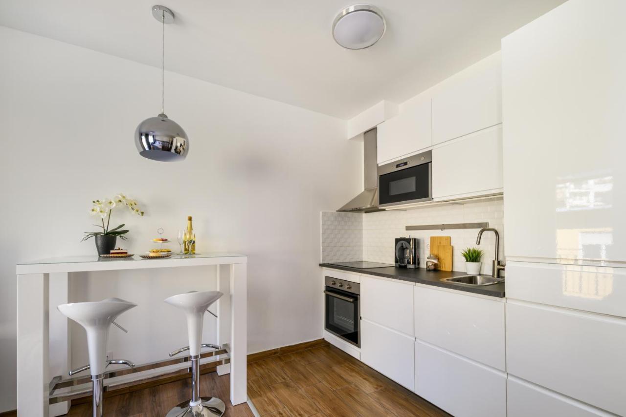 Leonardo50 Apartment Budapest Luaran gambar